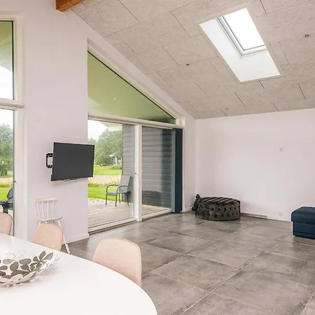 4 Star In Hemmet Vakantiehuis Falen
